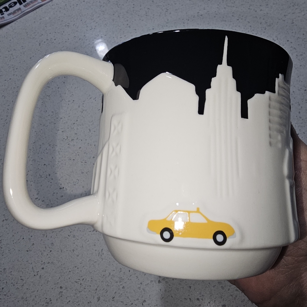 Starbucks 2010 New York City 3D Relief Skyline Mug 16oz Taxi - Picture 10 of 10